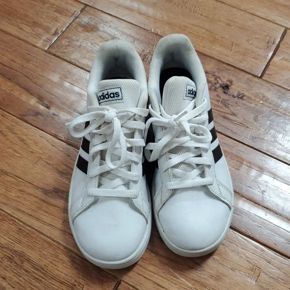 Adidas Grand Court 2.0 White and Black Sneakers